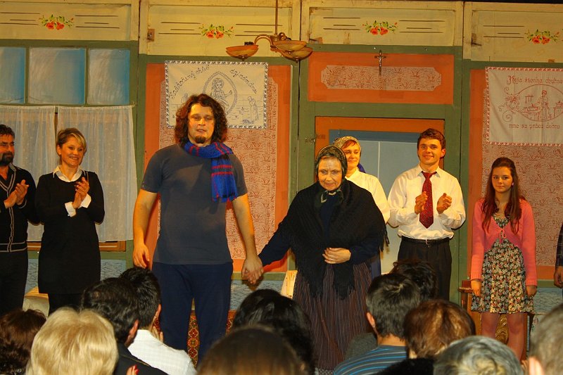 Trampoty z laskou (181).JPG